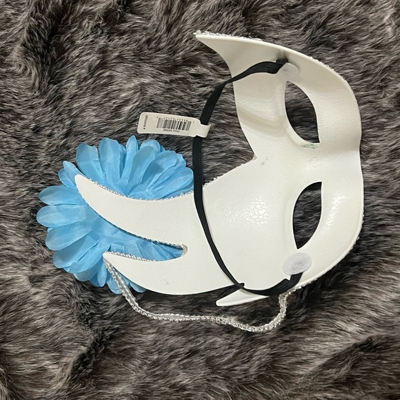 Day of the Dead or Halloween Adult Plastic Mask!!! - Picture 2 of 2